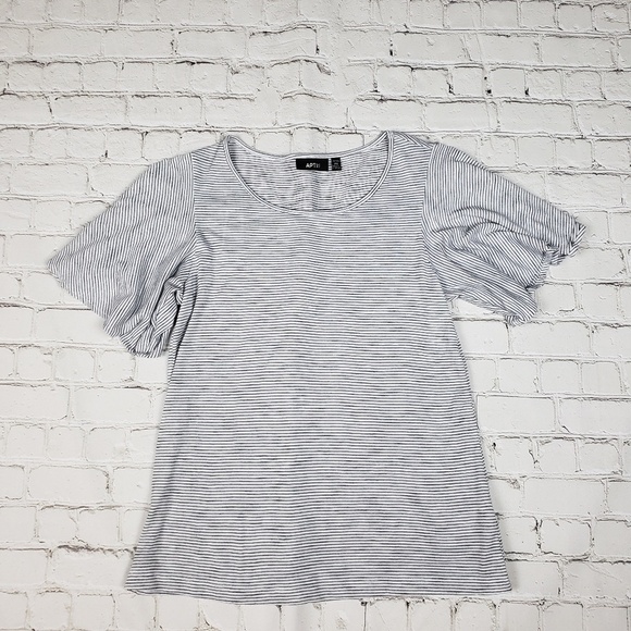 Black & White Striped Flowy Short Sleeve Top - Picture 3 of 9